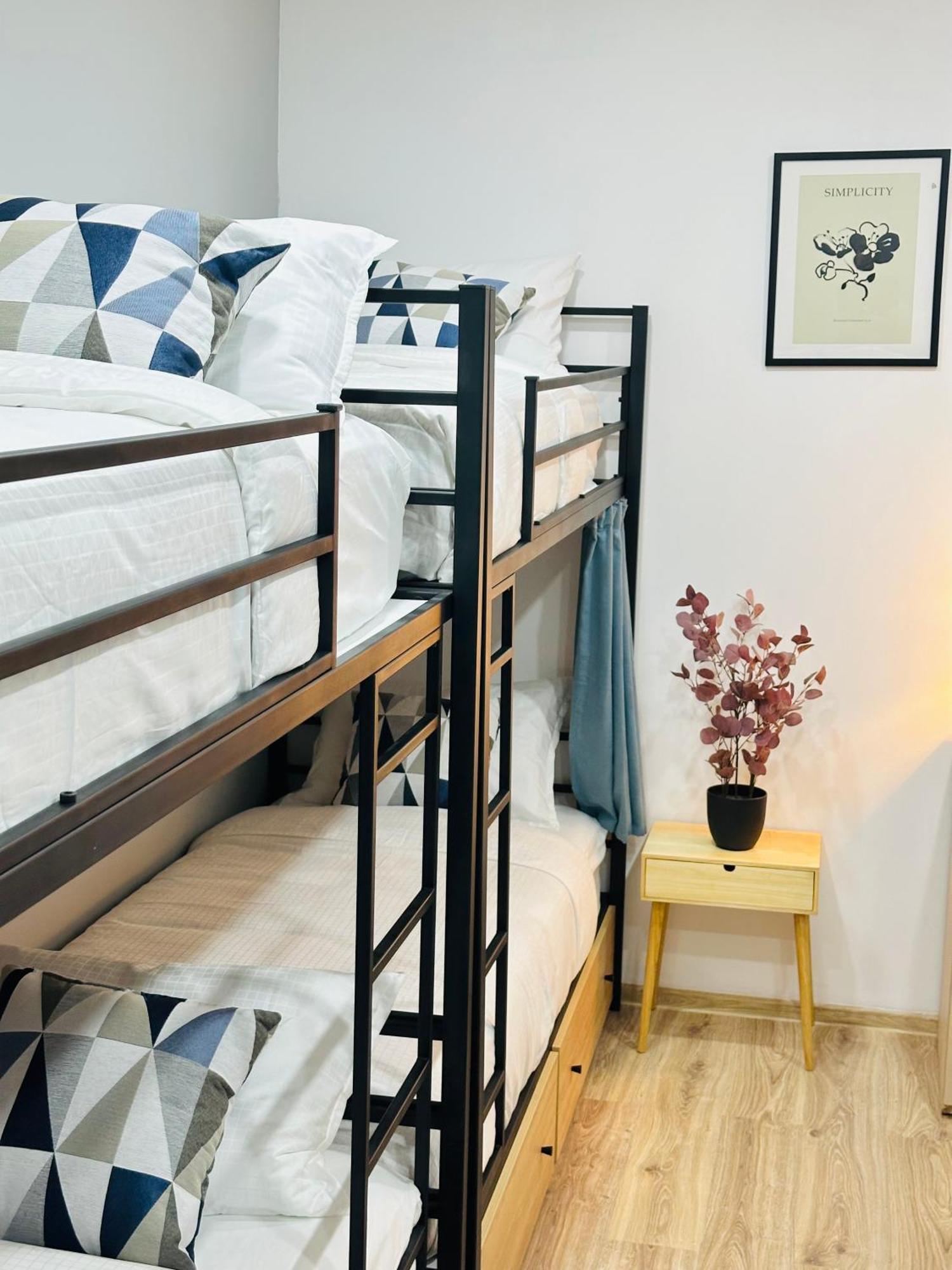 Cosy Koala Hostel Tbilisi Esterno foto